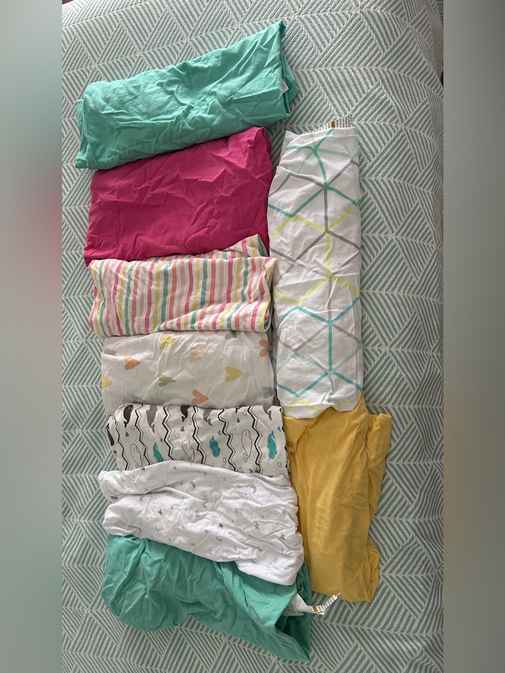9-play yard crib sheets (Pack n play) Multi-color Cotton/cotton knit.  Set of 9 - Picture 2 of 8